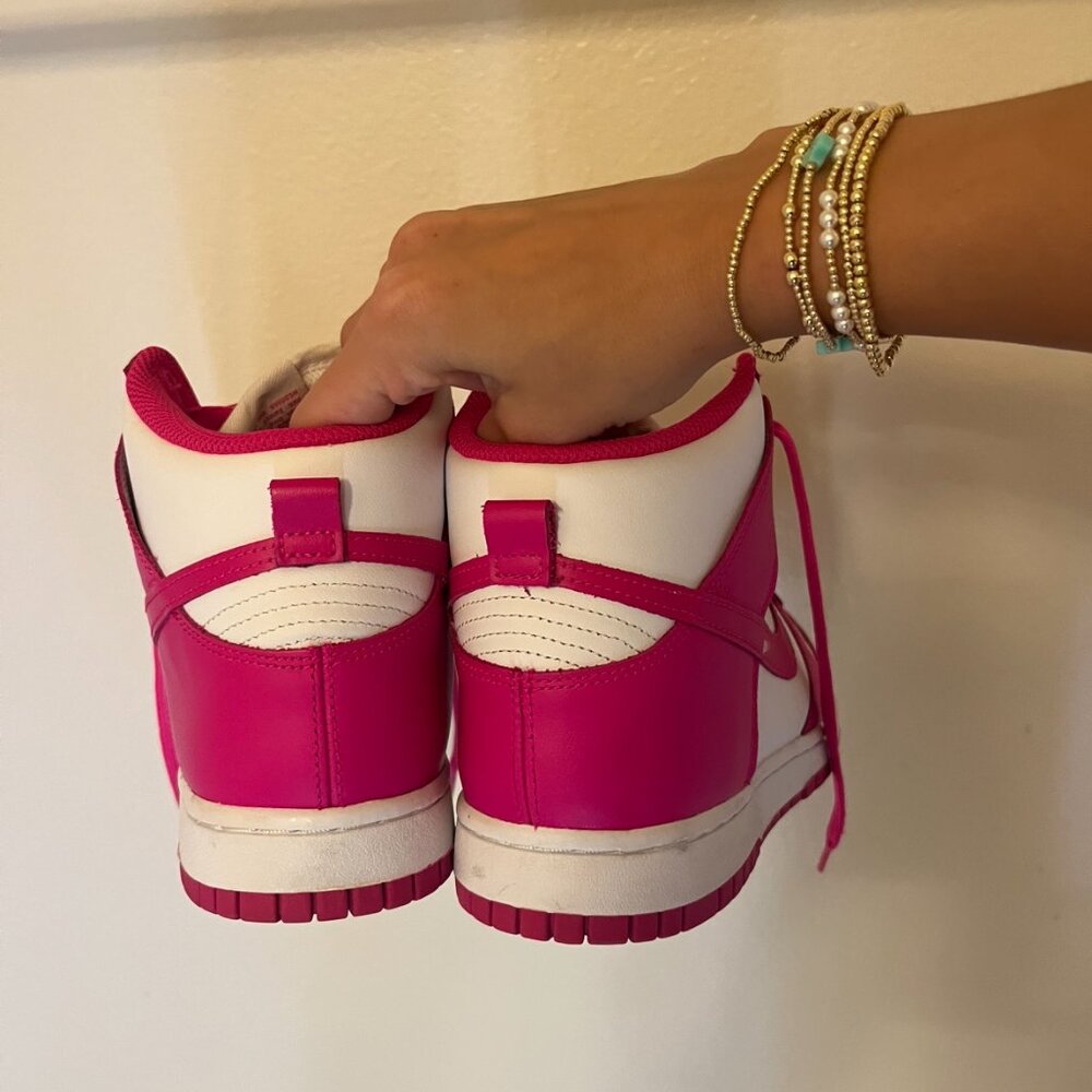 Nike Dunks - image 4